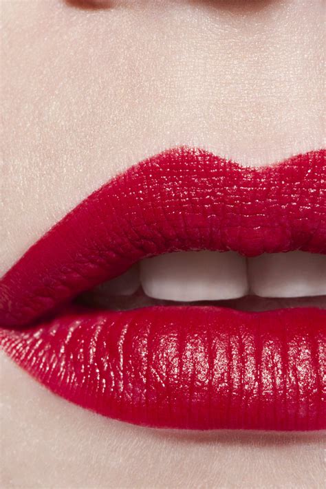 Chanel Rouge Allure Luminous Intense Lip Colour in Incandescente